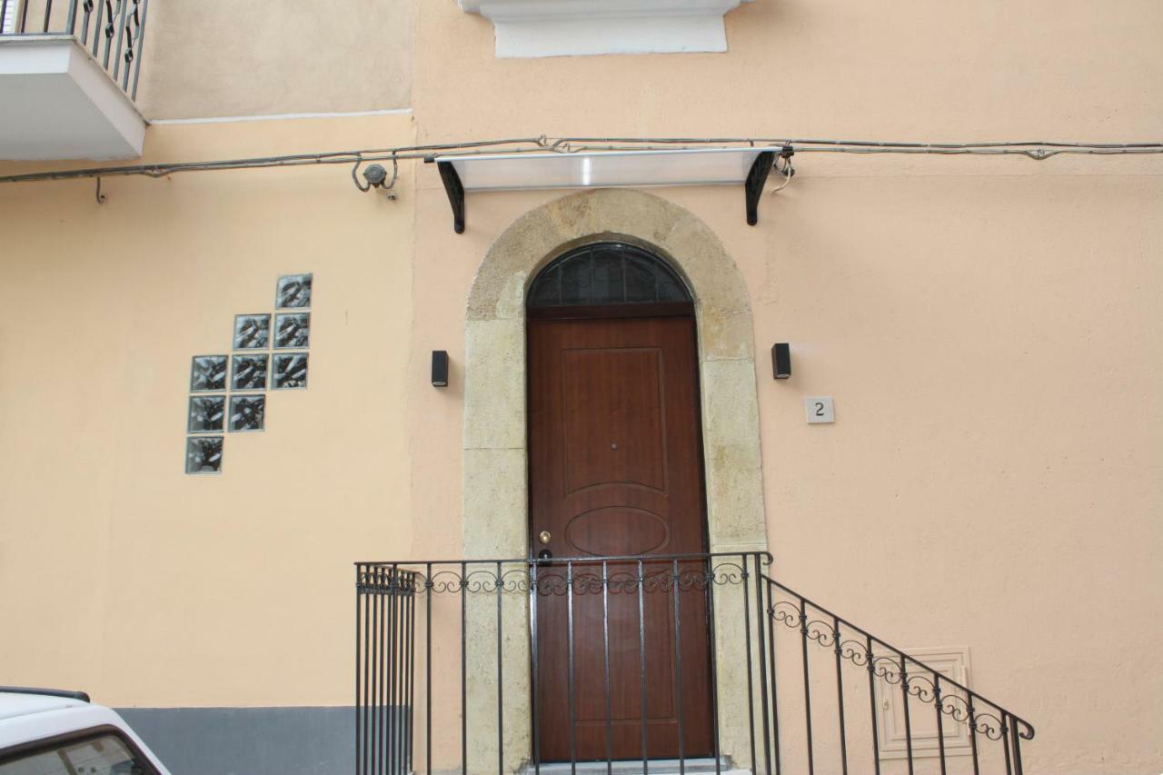 Casa Vacanze A Due Passi Grammichele Exterior photo